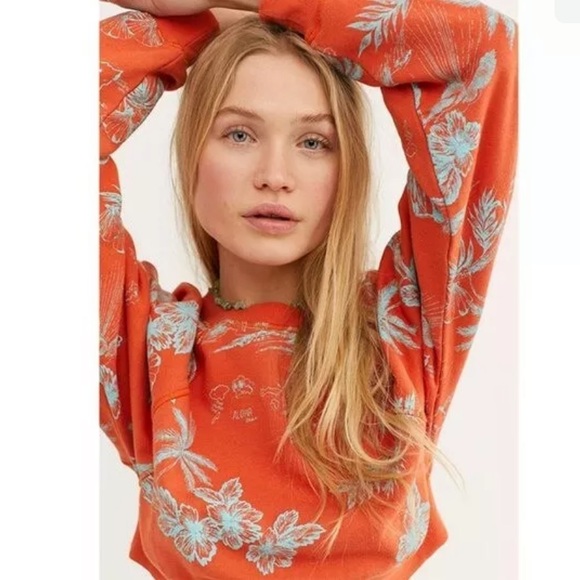 Free People Tops - FREE PEOPLE CROP SWEATSHIRT PALM FLAMINGO
